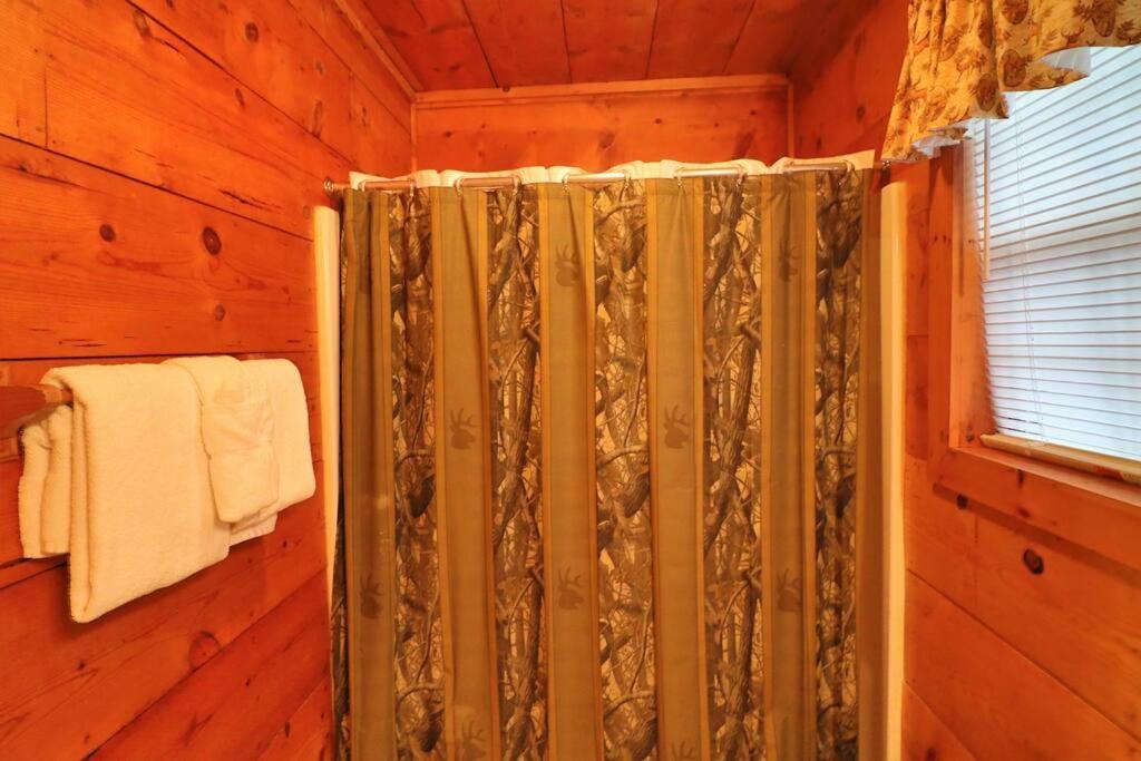 Alpine Mountain Sweetheart Cabin Jacuzzi #8 海伦 外观 照片